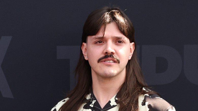 Dominik Mysterio posing