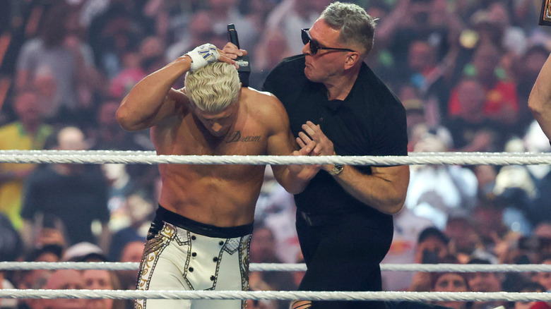Pat McAfee attacks Cody Rhodes at WWE WrestleMania 42