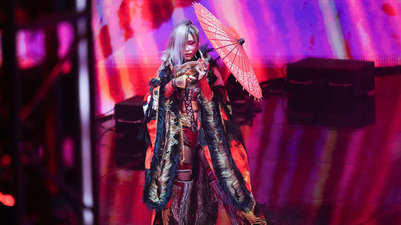 Kairi Sane makes her entrance