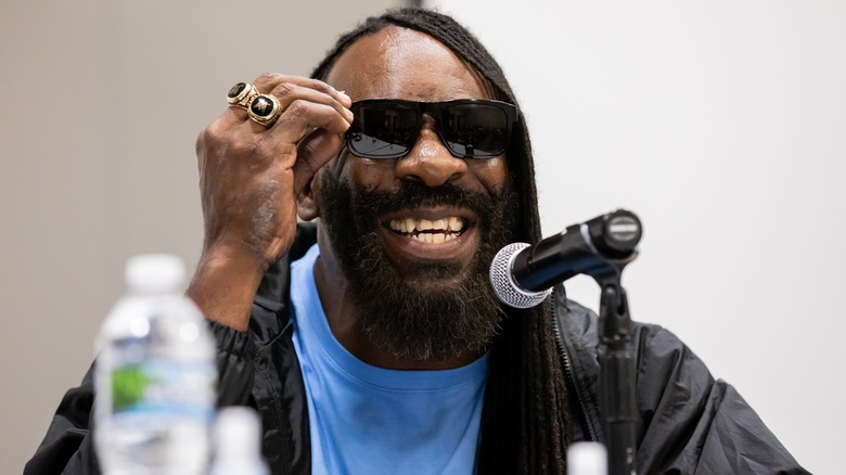 Booker T rocks the shades