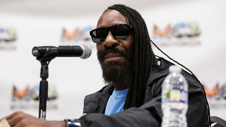 Booker T hosts a panel at Motor City Comic Con