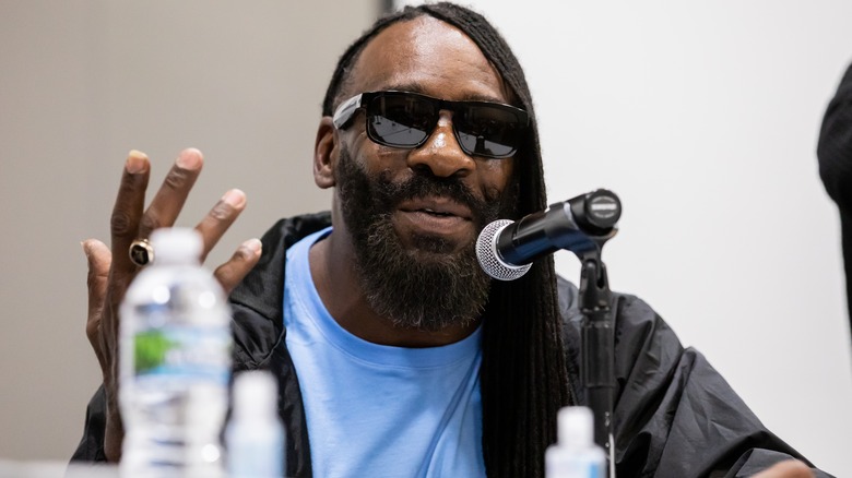 Booker T wearing suglasses