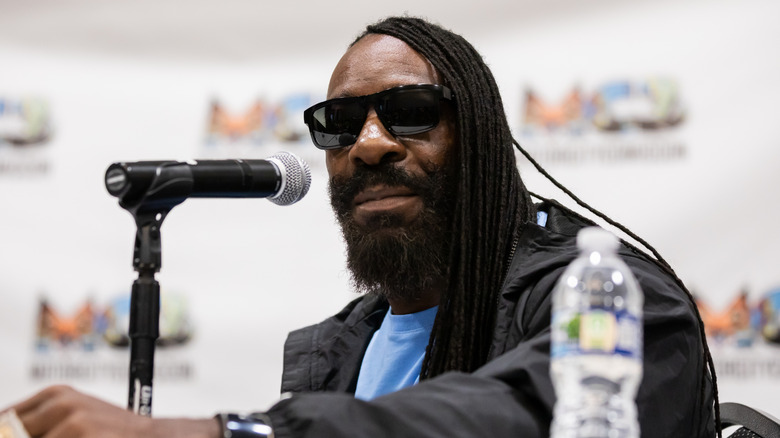 Booker T hosts a panel at Motor City Comic Con