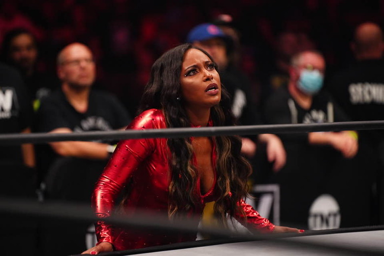 brandi-rhodes-10-5-21