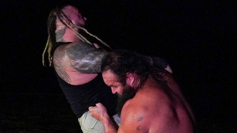 Braun Strowman chokeslams Bray Wyatt in Swamp Fight