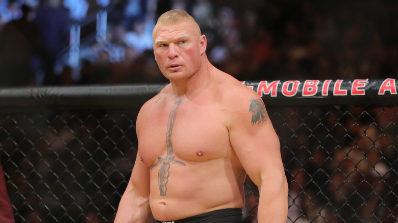 Brock Lesnar prepares to fight Mark Hunt