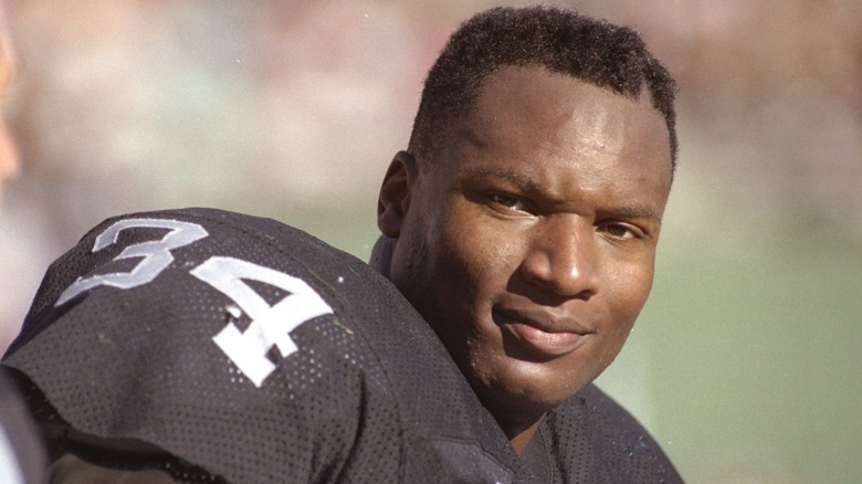 Bo Jackson smiling 