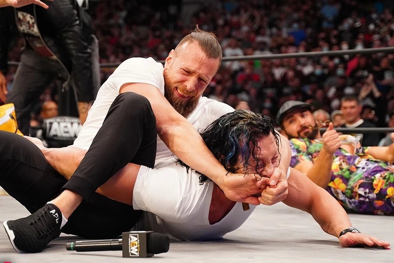 For Women Wrestlers, the Fight Has Just Begun