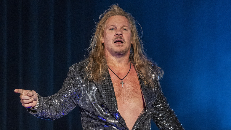 Chris Jericho performs with Fozzy