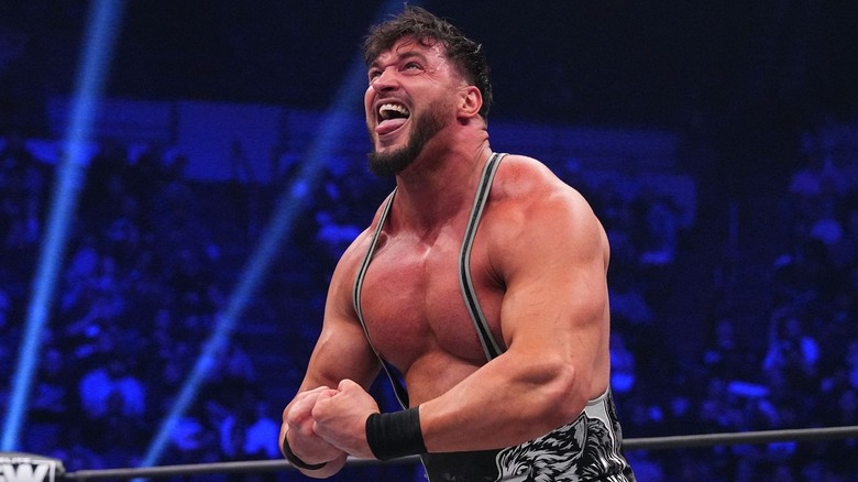 Wardlow flexes in AEW