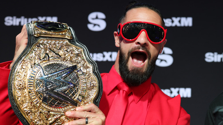 Seth Rollins shows off his World Heavyweight Championship