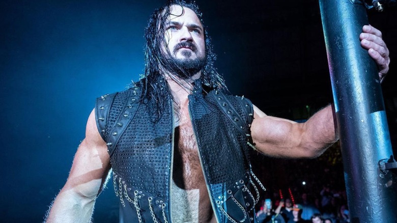 Drew McIntyre looks to the crowd before getting in the ring for a match.