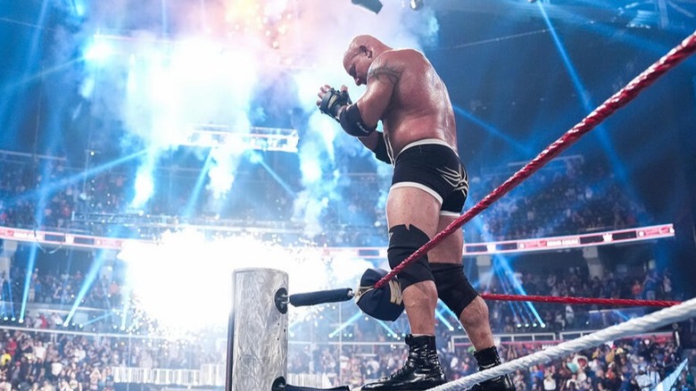 WWE Hall of Famer Goldberg bows his head and thanks the crowd for their loyal support throughout his 28-year career after he wrestles his last match