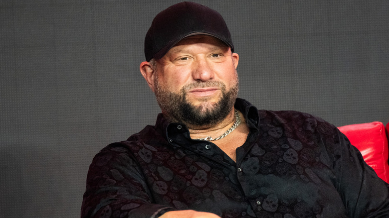 Bully Ray is wearing a black hat