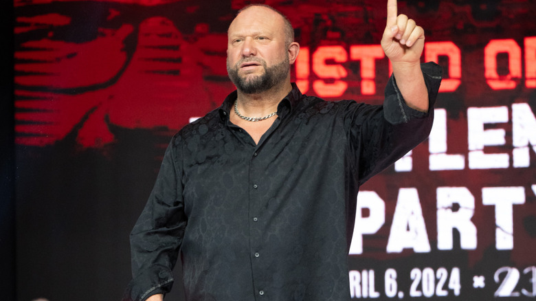 Bully Ray raising a finger
