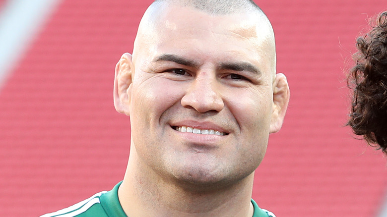 Cain Velasquez smiling at event