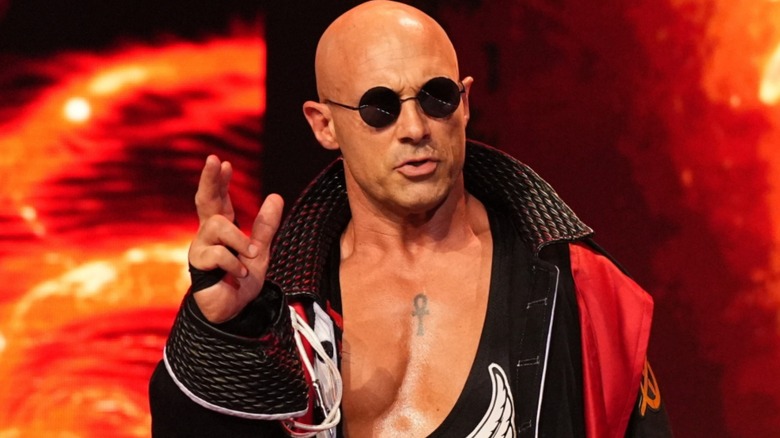 Christopher Daniels makes his way to the ring