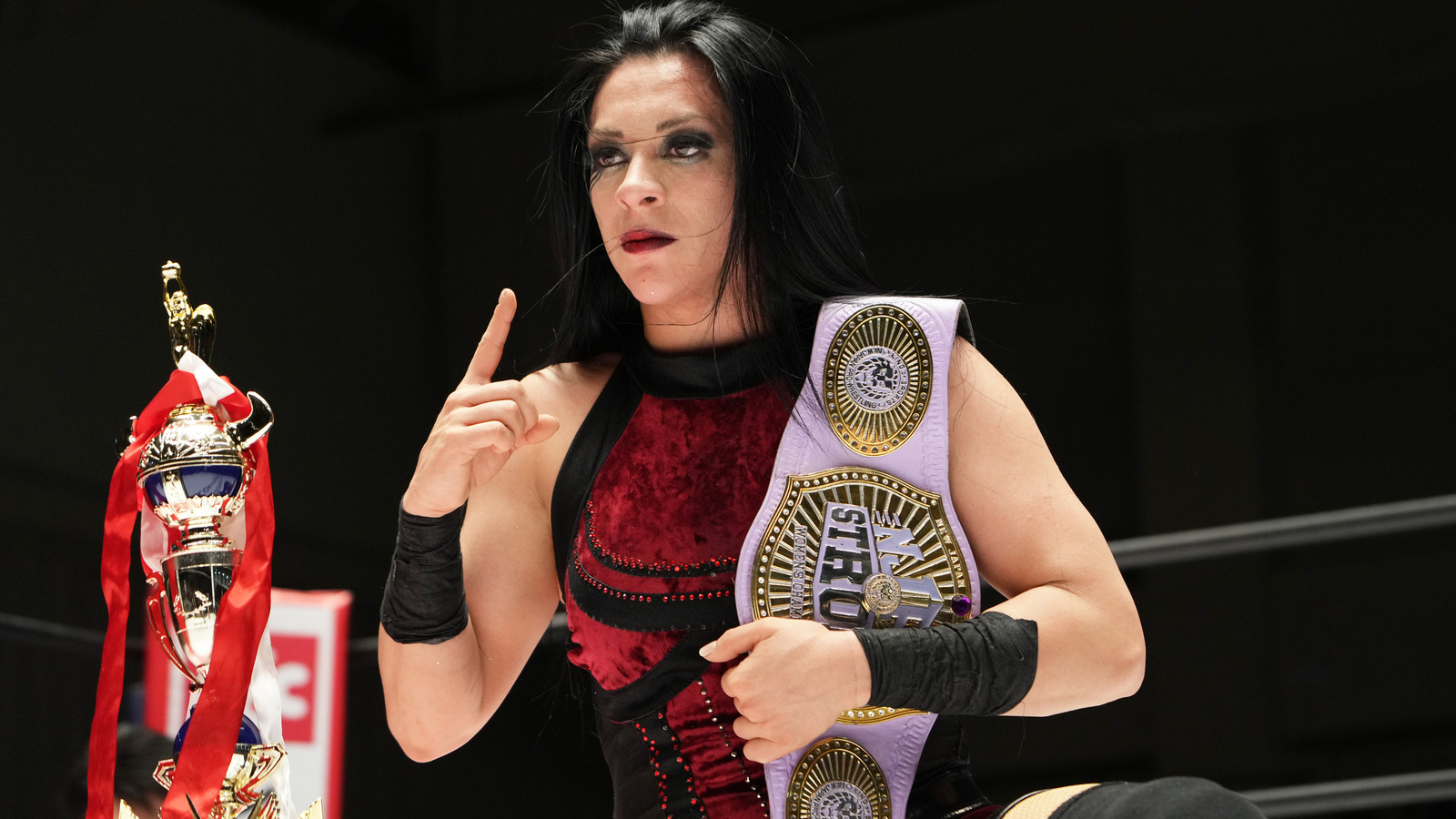 CMLL's Stephanie Vaquer Defeats STARDOM's Giulia To Win NJPW STRONG Women's Title