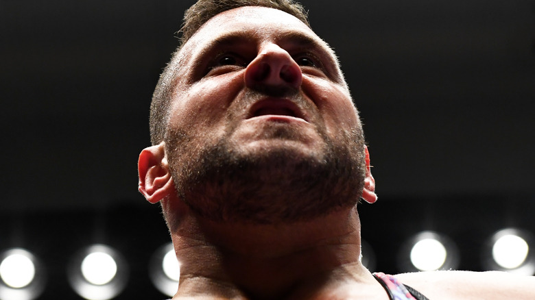 Colt Cabana looking up