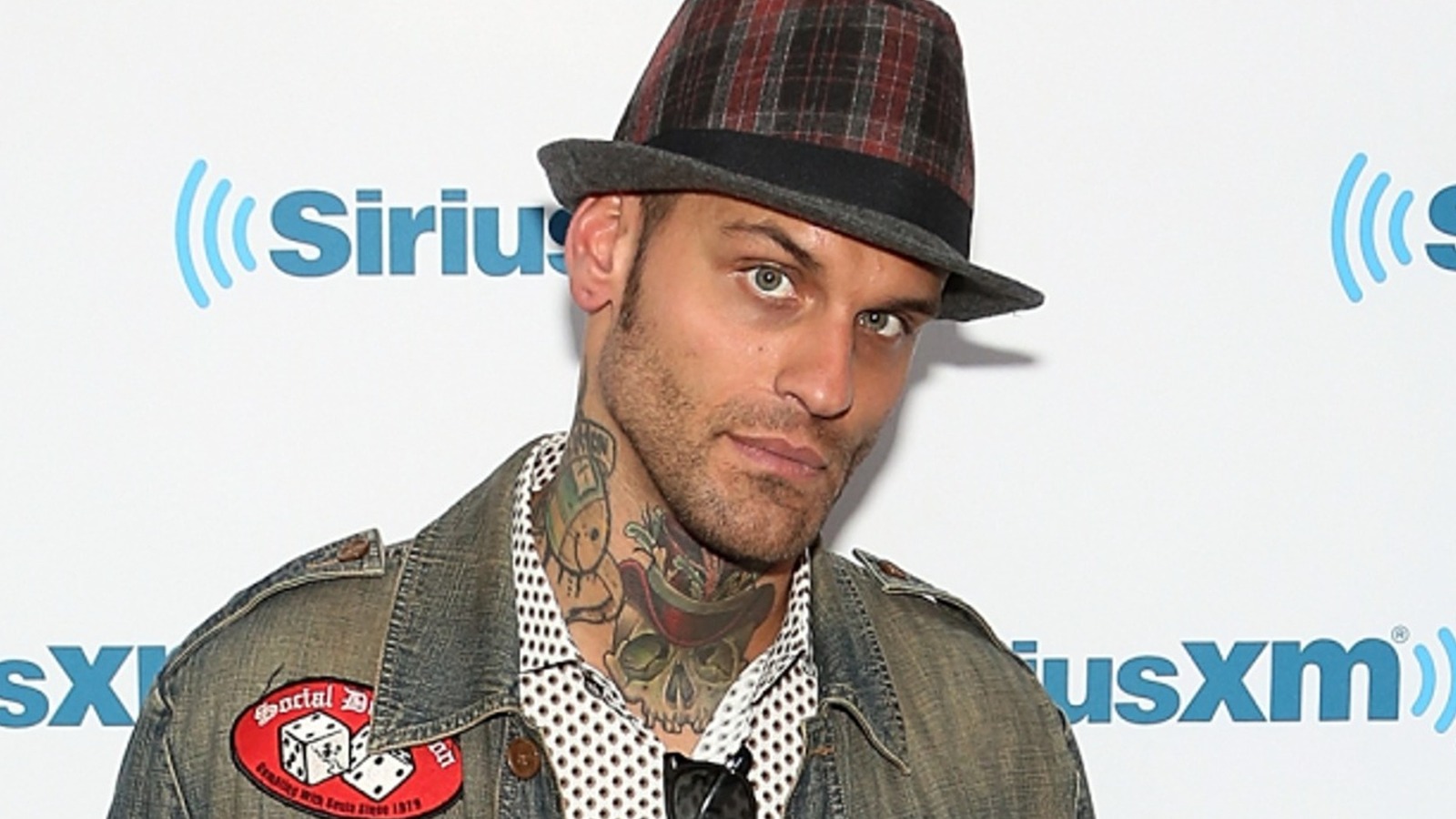 It's winter, so if you're bored and hanging with Corey Graves, bring your  tattoo needle! - Cageside Seats