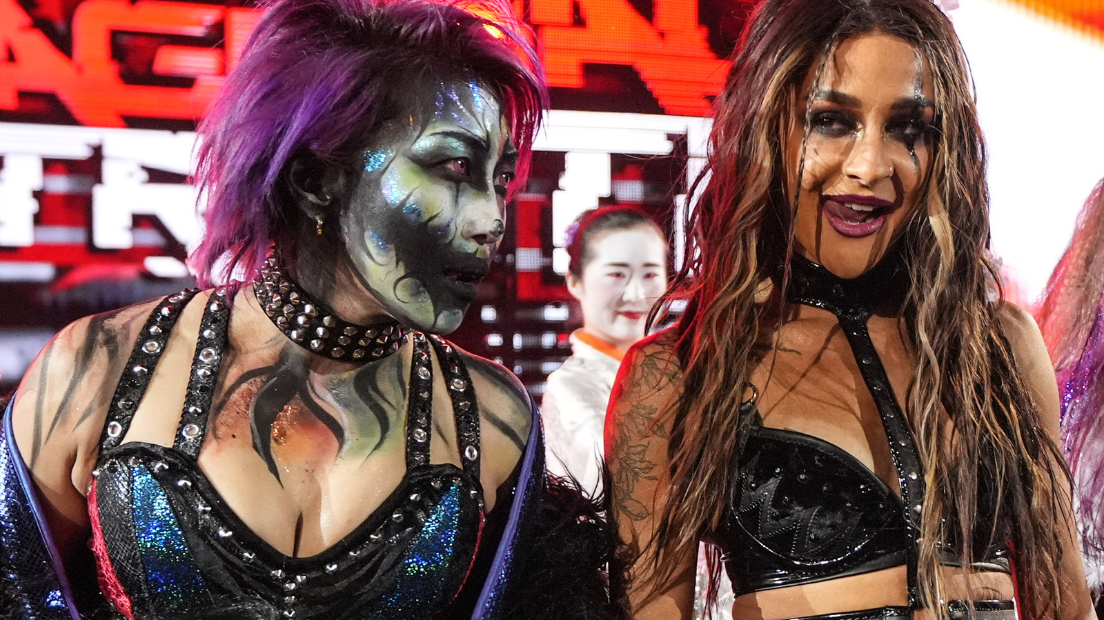 Dakota Kai Says Asuka Is Injured, Replaces Her In Queen Of The Ring On WWE Raw - Vimarsana News