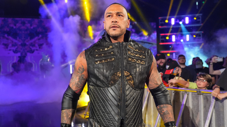 Damian Priest walking to the ring