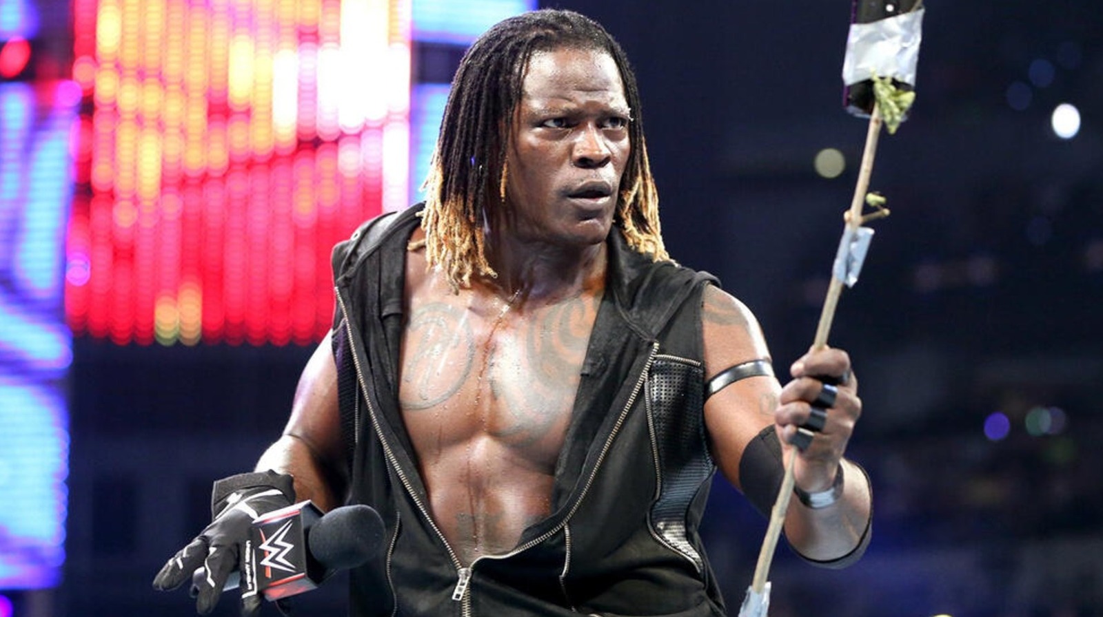 https://www.wrestlinginc.com/img/gallery/dave-meltzer-confirms-suspicions-regarding-r-truths-wwe-departure/l-intro-1749235247.jpg