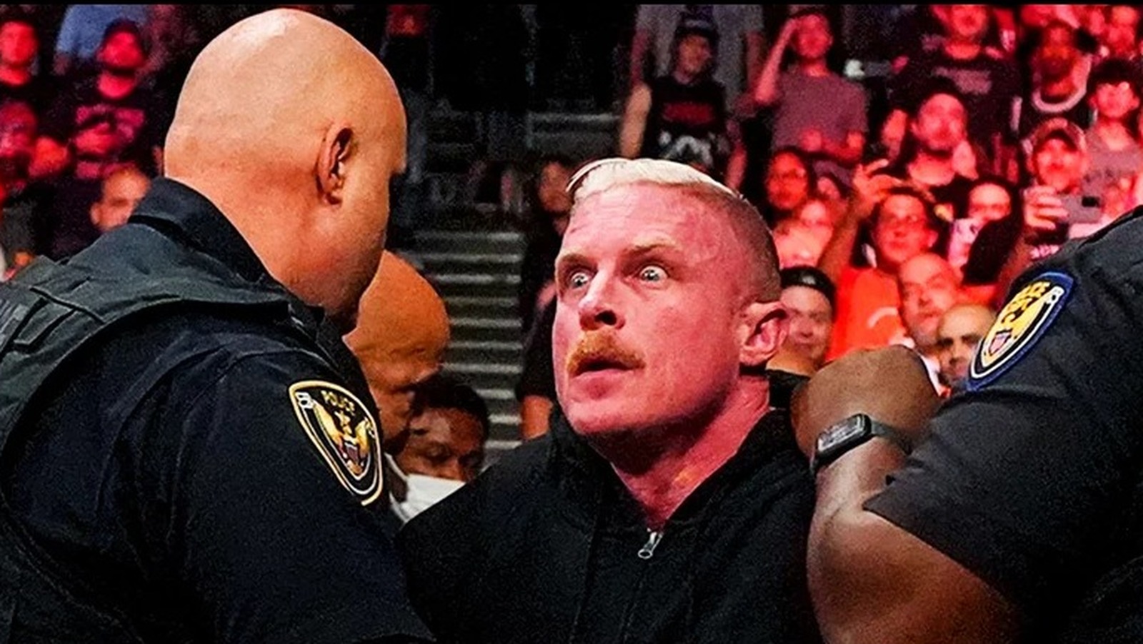 Dexter Lumis Strikes Again On WWE Raw