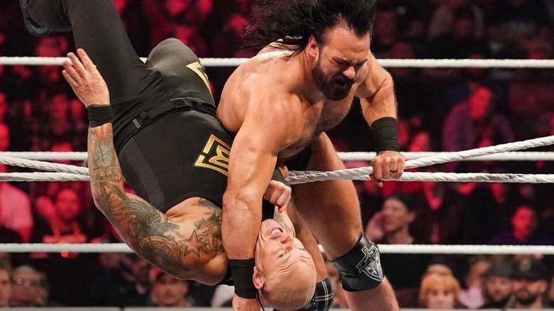 Drew McIntyre clotheslines Baron Corbin