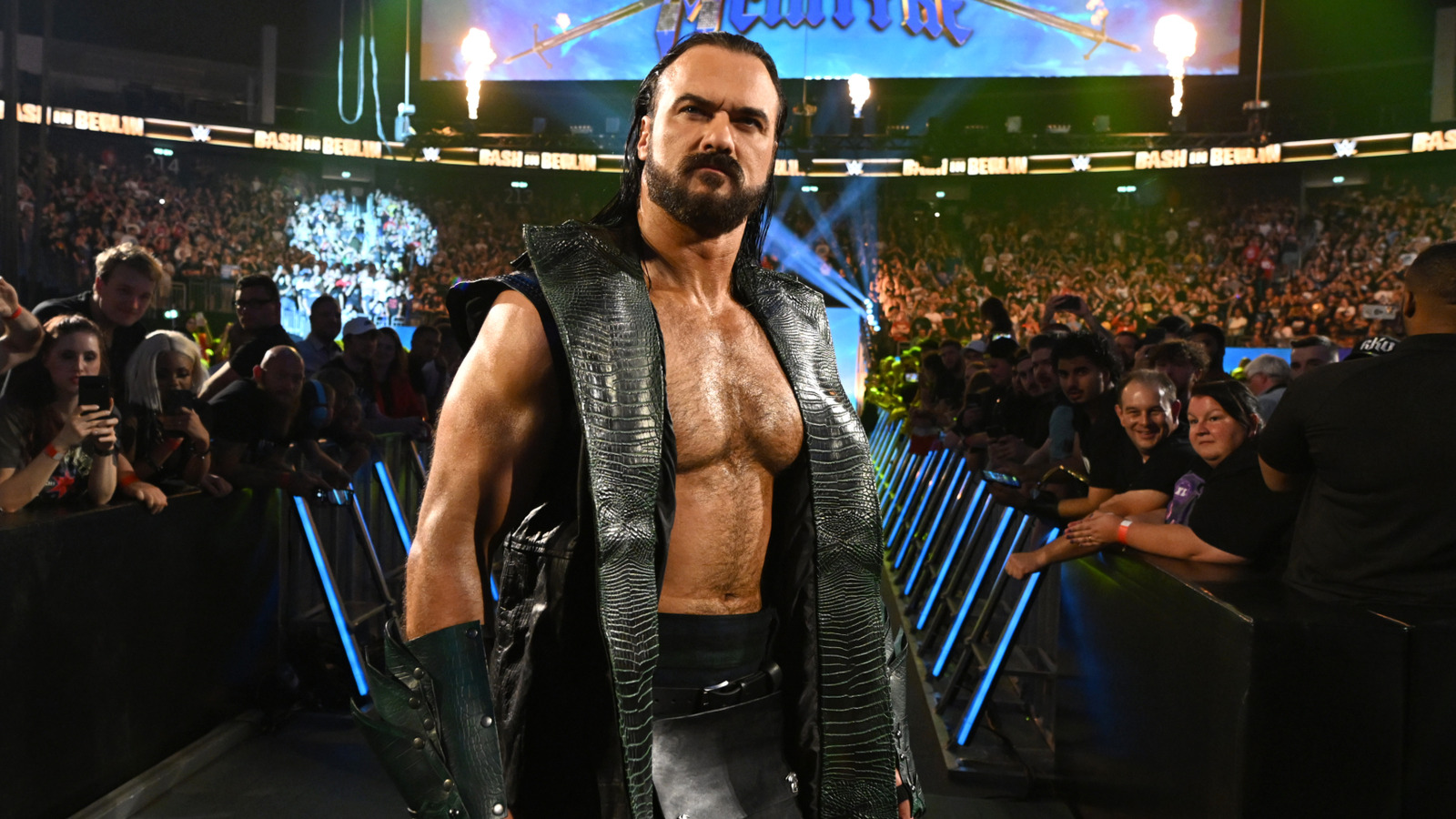 Wwe Raw'S Biggest Night Of The Year: Naomi'S Crisis & Seth Rollins' Next Match (Aug 11) - 1td6x5r