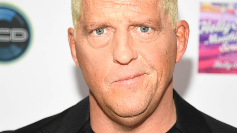 Dustin Rhodes posing