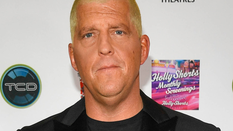 Dustin Rhodes posing