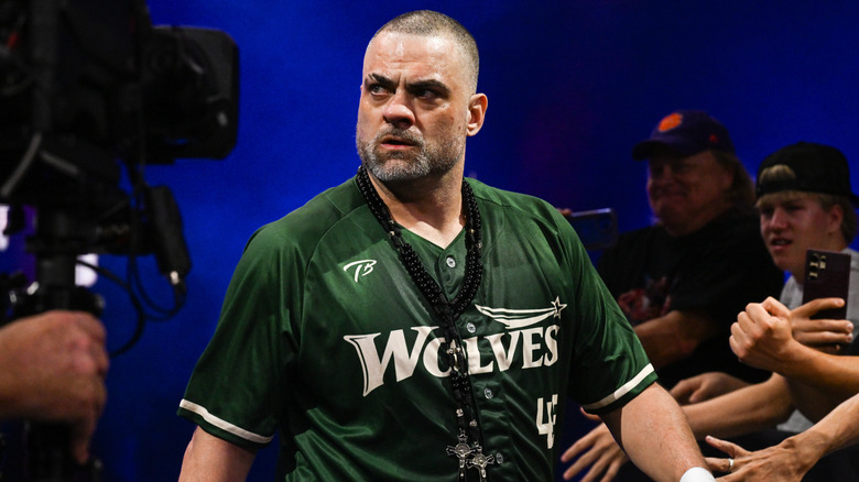 Eddie Kingston heads down the ramp to the ring for a match on the August 8, 2026 edition of 