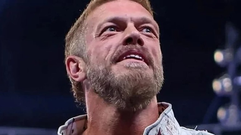 Edge acknowledging the crowd