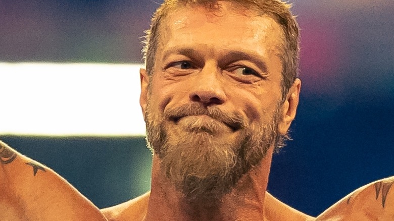 Edge smiling