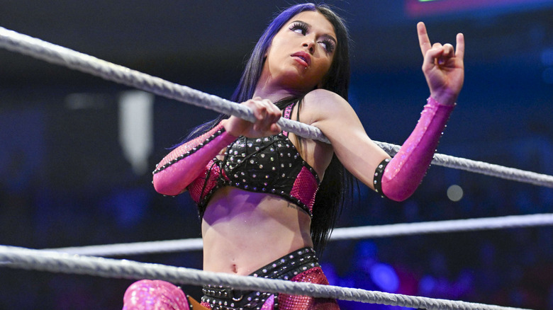 Cora Jade makes her entrance