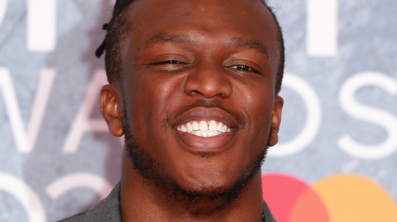 KSI posing