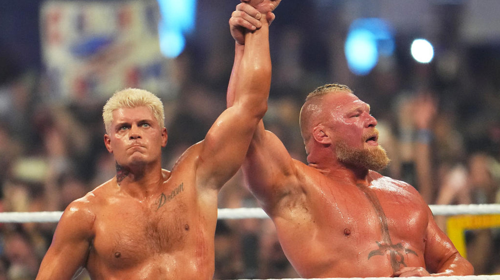Eric Bischoff avalia Cody Rhodes vs. WWE.  A história de Brock Lesnar
