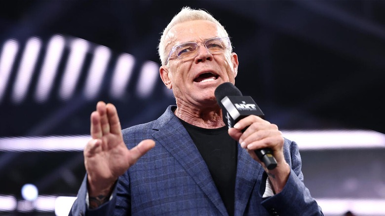 Eric Bischoff addressing the crowd during his 