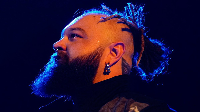 Bray Wyatt side profile