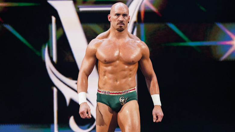 Giovanni Vinci makes his entrance