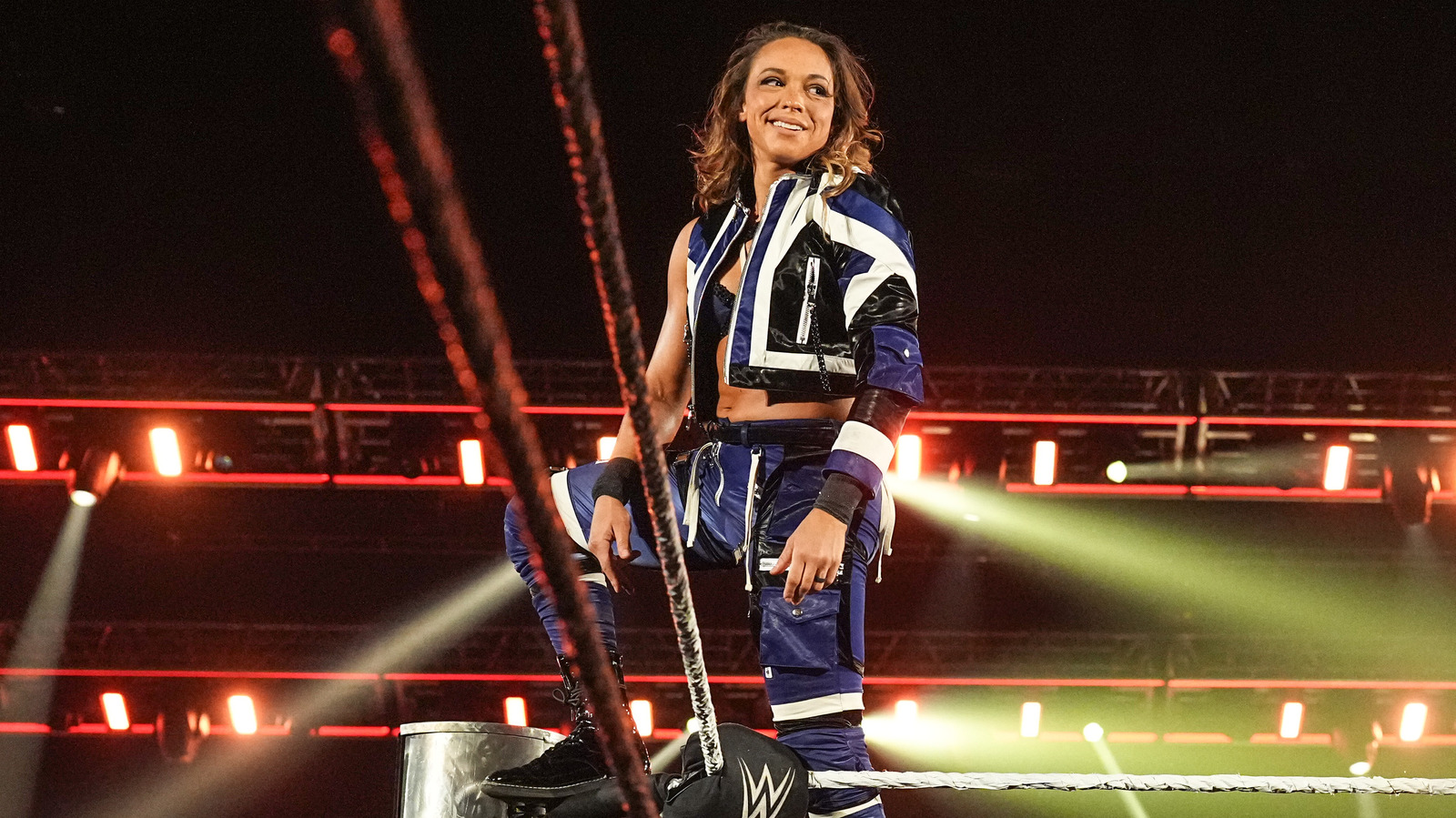 https://www.wrestlinginc.com/img/gallery/former-aew-womens-world-champion-offers-support-to-zoey-stark-after-wwe-raw-injury/l-intro-1747723617.jpg