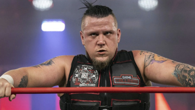 Sami Callihan wrestling