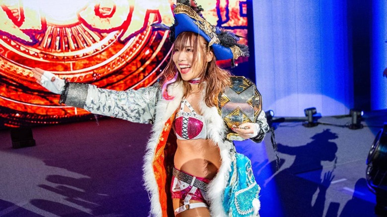 Kairi Sane enters the arena