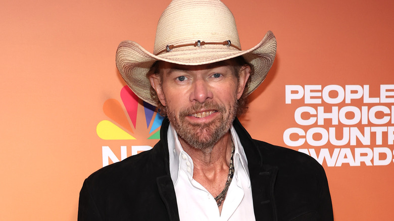 Toby Keith, with his cowboy hat on