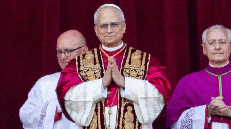 Pope Leo XIV makes first appearance