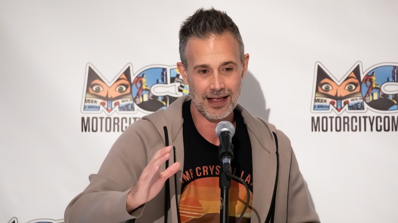 Freddie Prinze Jr. talking