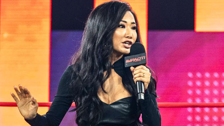 Gail Kim talking into a microphone