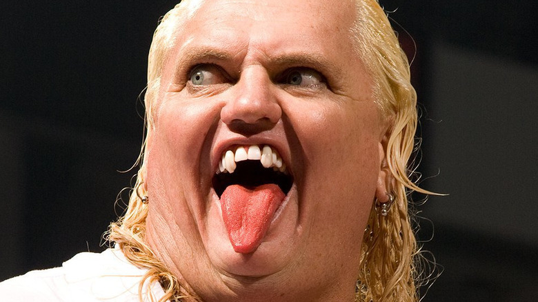 Gangrel smiling