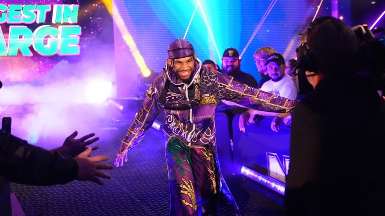 Leon Slater making his entrance